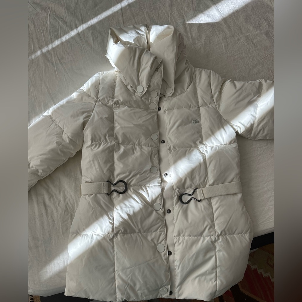 Lacoste, white puffer, nwt, size 36